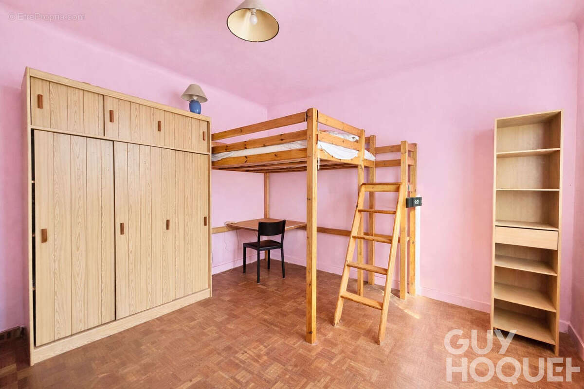 Spacieuse maison familiale de 160m²  proche commerces à Gujan-Mestras - photo 5