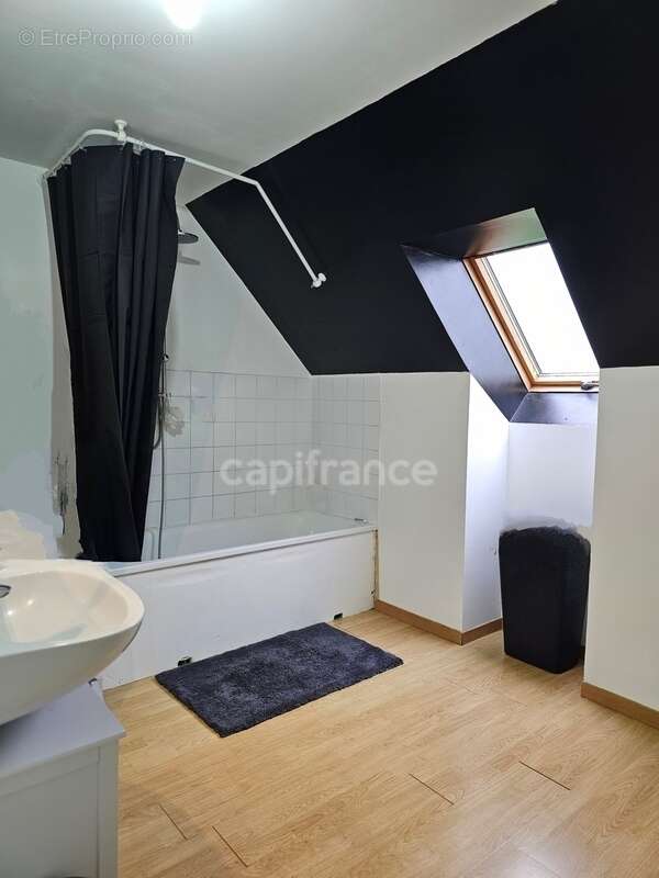 Maison à NEUFCHATEL-EN-BRAY