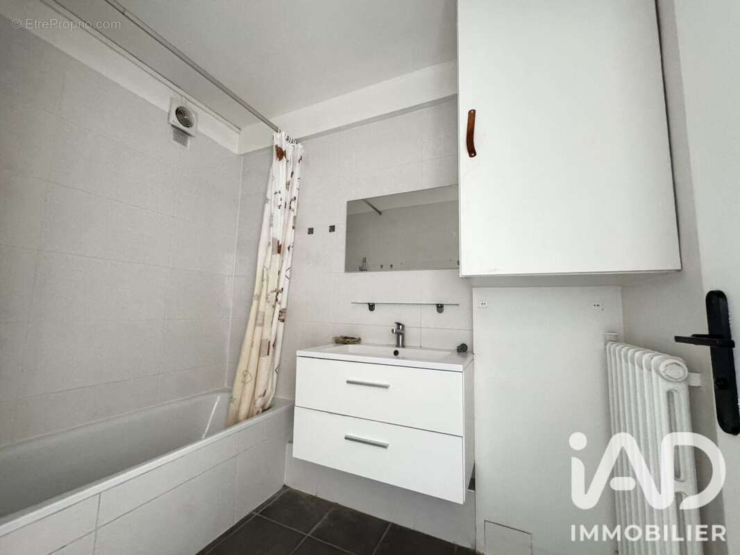 Appartement 88 m² à Saint-Maur-Des-Fosses  - photo 7