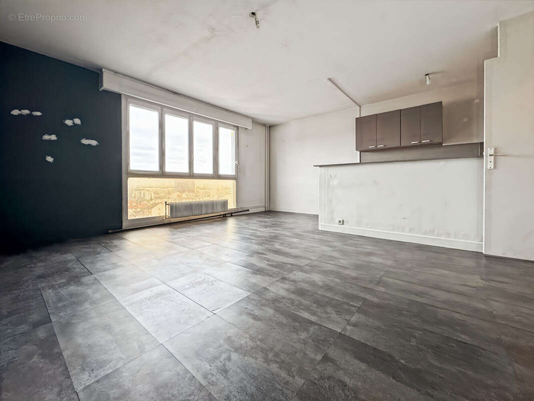 Appartement à ROSNY-SOUS-BOIS