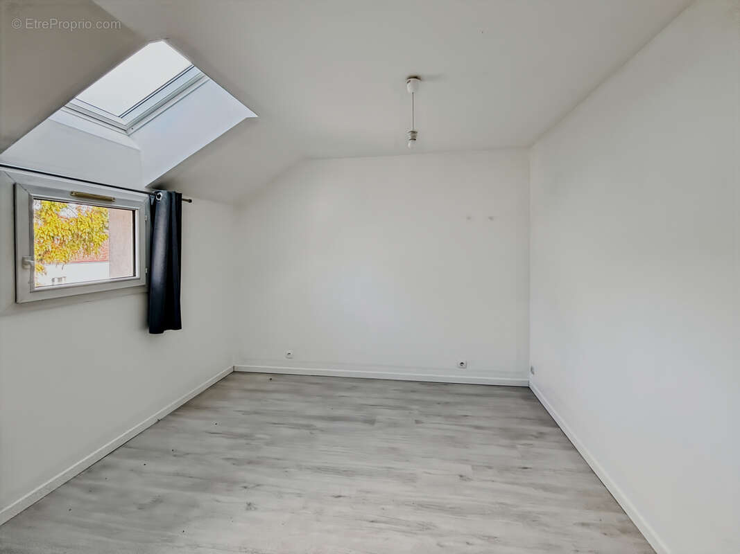 Appartement à JOUARS-PONTCHARTRAIN