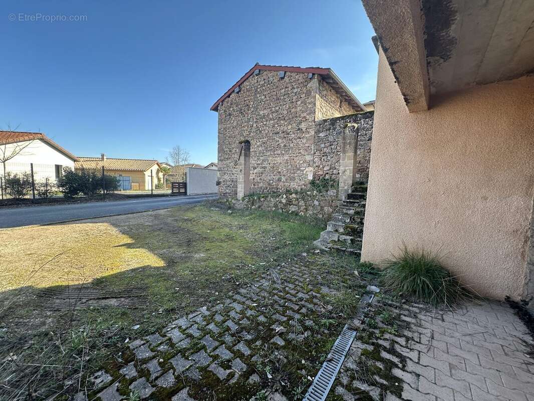 Maison à QUINCIE-EN-BEAUJOLAIS