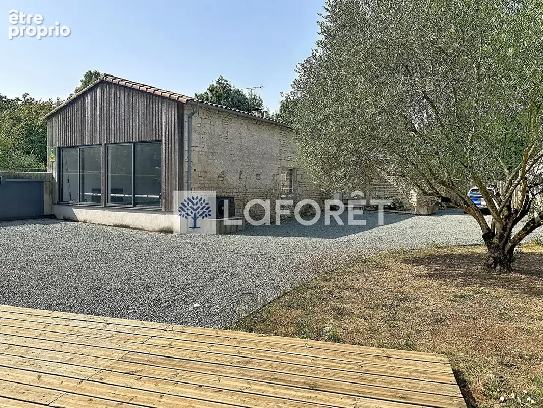 Maison Saint Maxire - photo 21