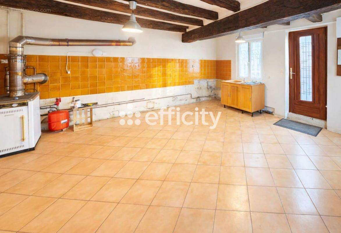 Maison à CHATEAU-DU-LOIR