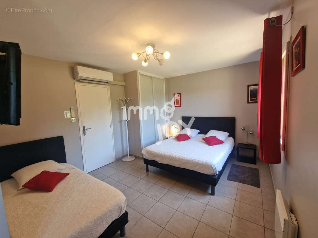 Maison d’hôtes à vendre à Carcassonne - photo 3