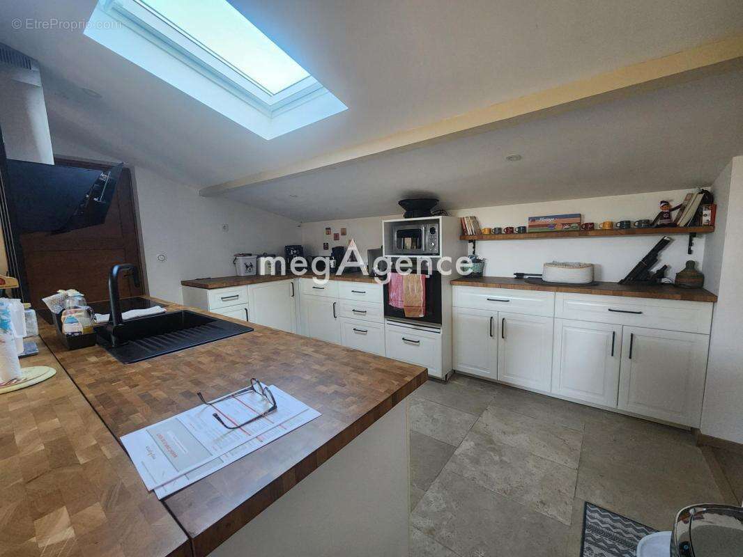 Maison à SAINT-ANDRE-DE-CUBZAC