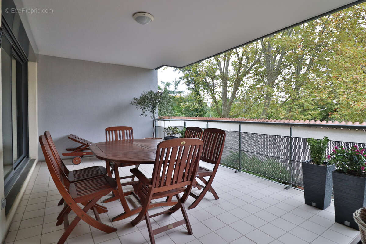 Appartement à TASSIN-LA-DEMI-LUNE