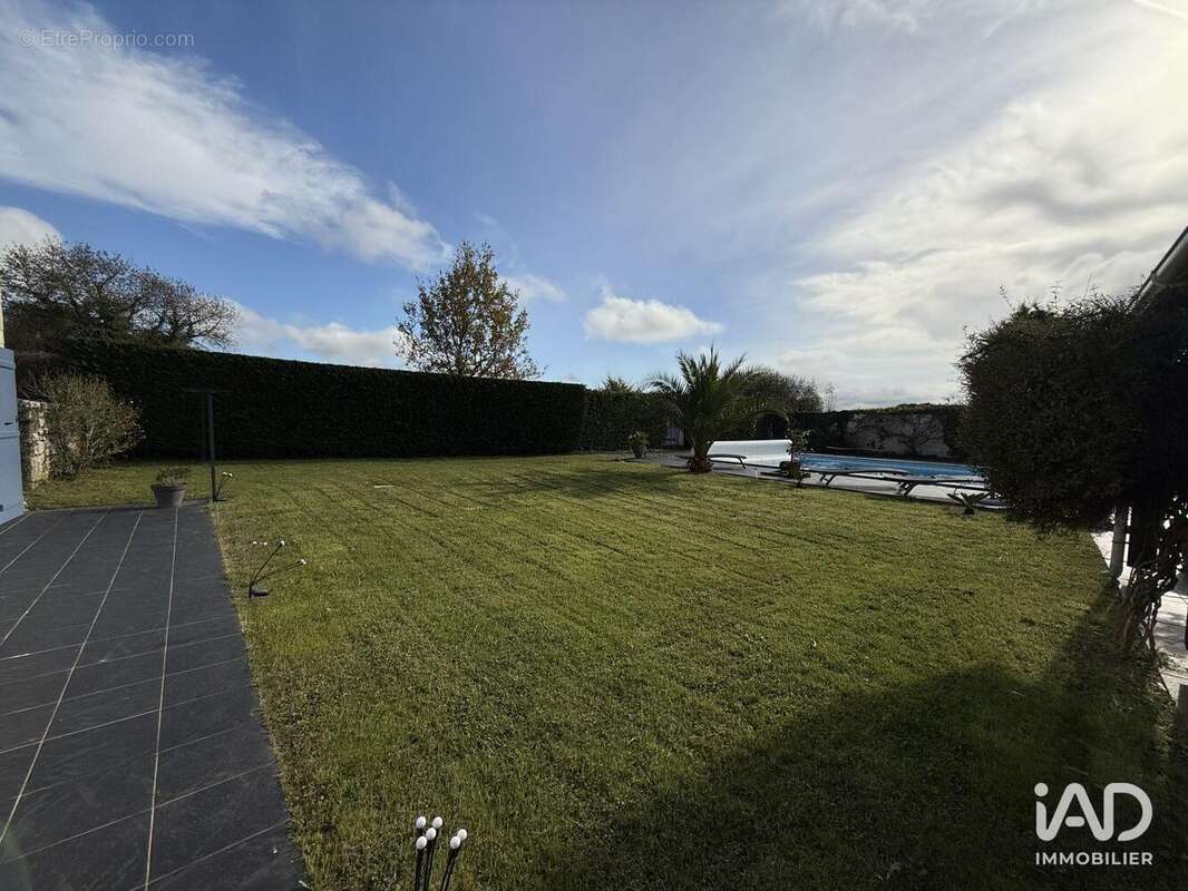 Photo 5 - Maison à CLION