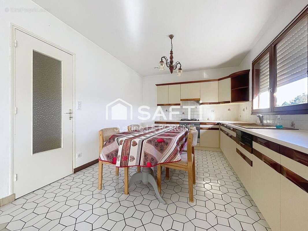 Photo 4 - Maison à MAHALON