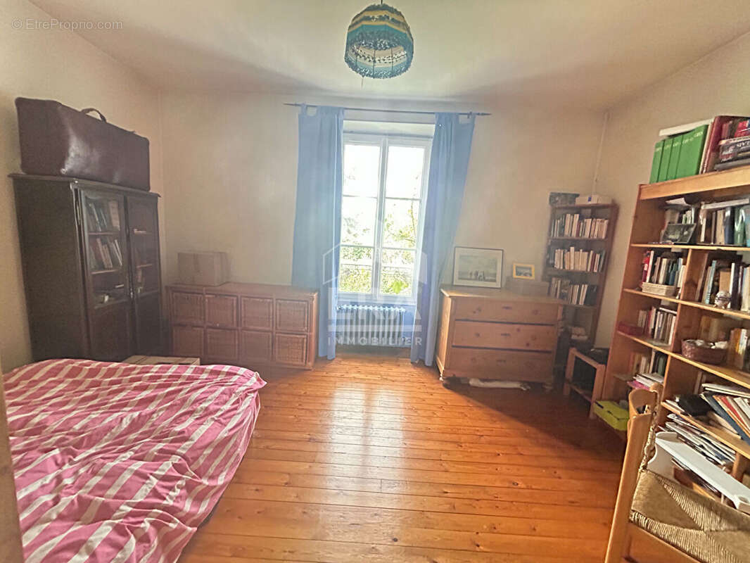 Maison à JANVILLE-SUR-JUINE