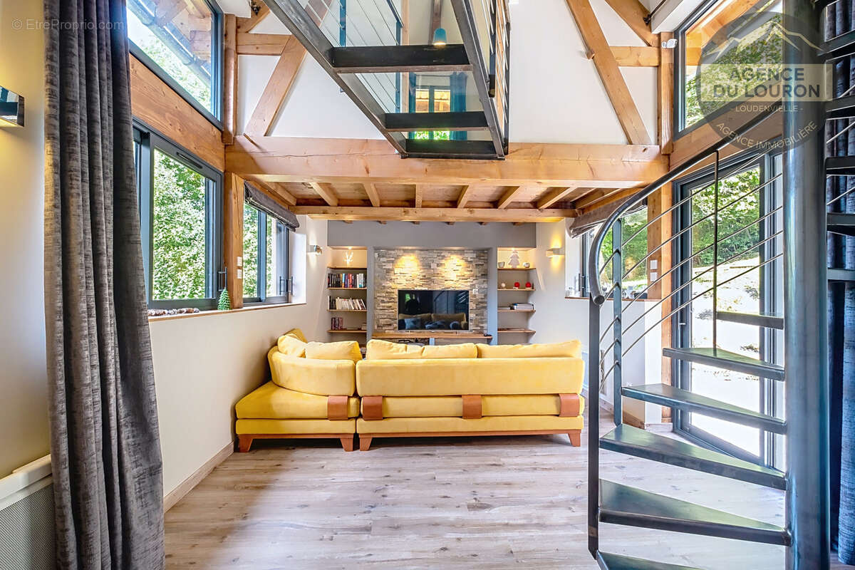 Maison à LOUDERVIELLE