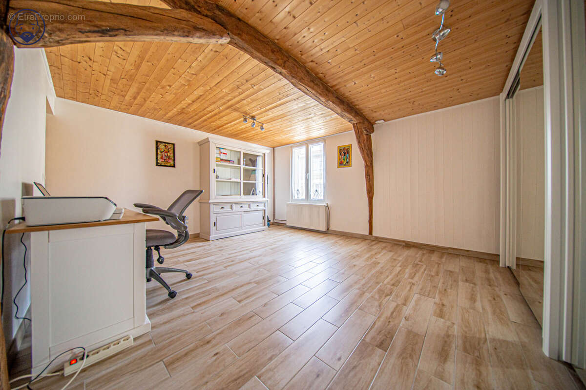 Grande maison de village rénovée avec goût, située sur l'axe Commercy/Ligny-en-Barrois - photo 14