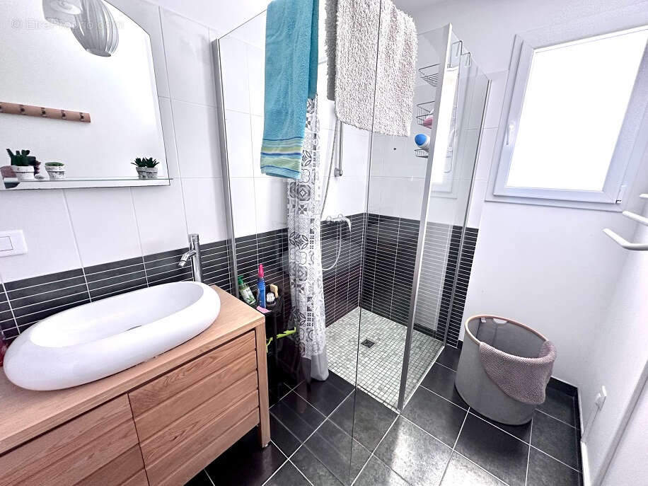 Maison à SAINT-MICHEL-CHEF-CHEF