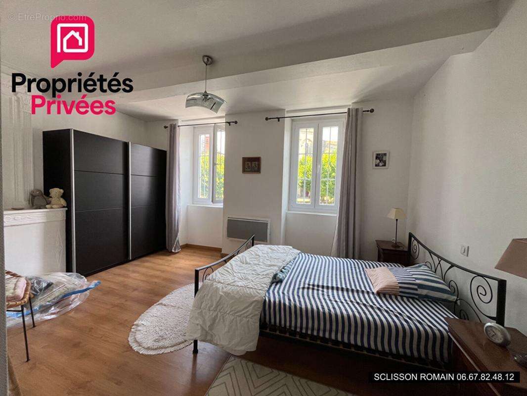Maison de ville - Mortagne Sur Gironde -  91 m2 - commerces à pied - PRIX 148 990 HAI - photo 7