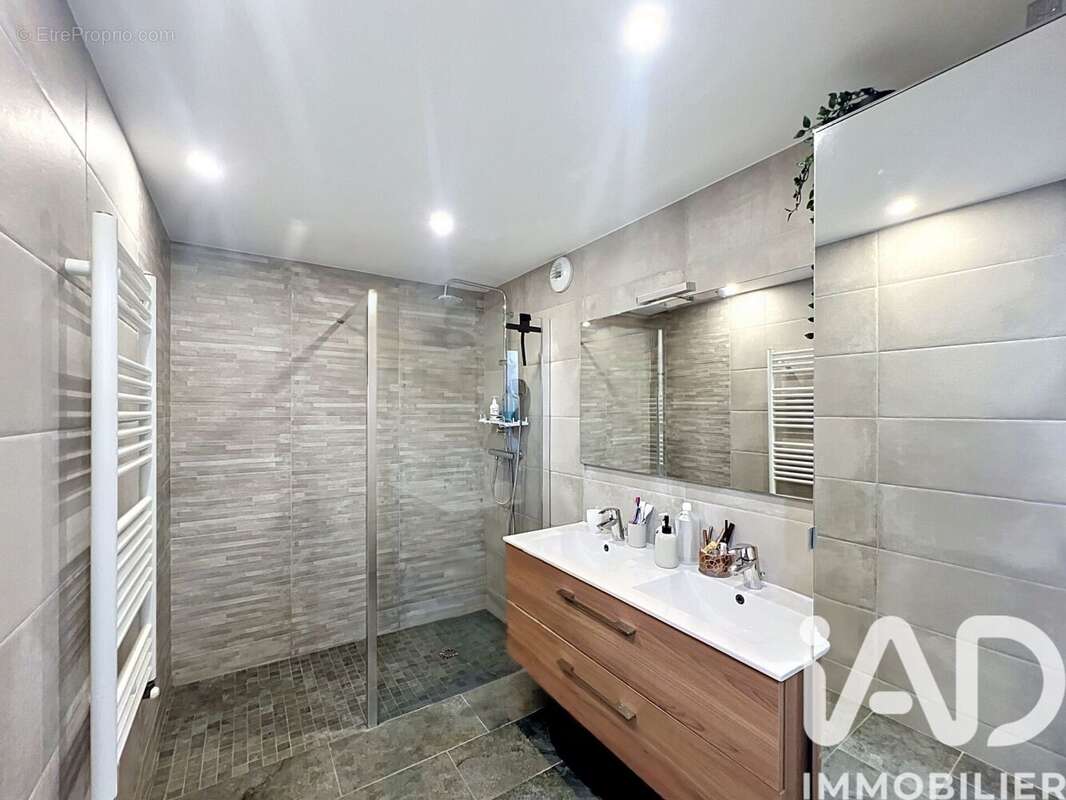 Photo 7 - Appartement à CHAMPS-SUR-MARNE
