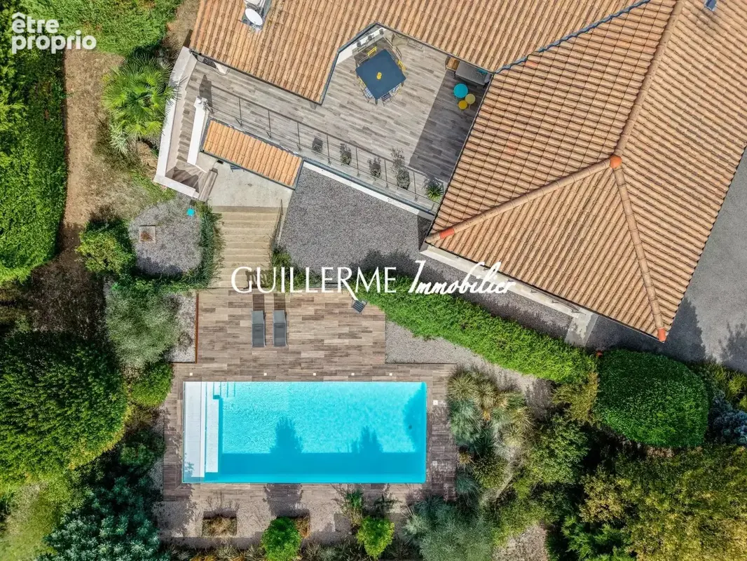 Maison Familiale avec Piscine - Fleurieux-sur-l'Arbresle - photo 30