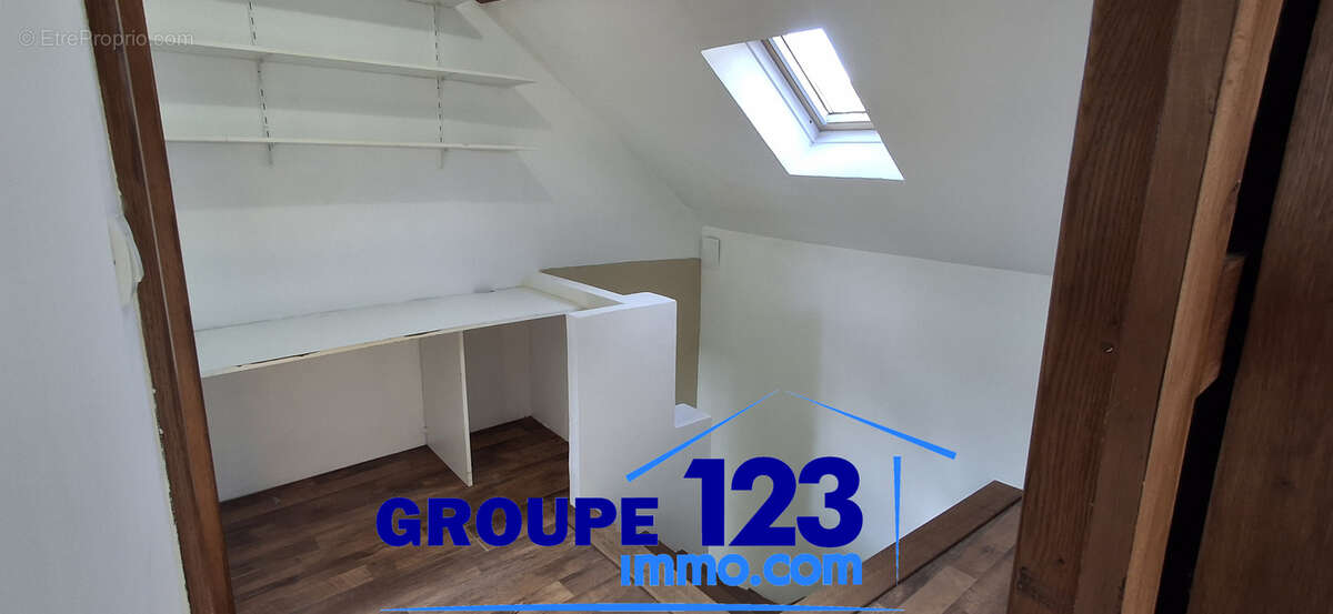 Maison au centre d’Aillant-sur-Tholon avec courette. - photo 6