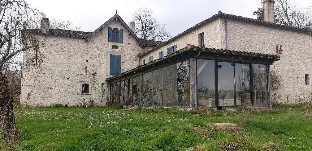 Maison à MONTAIGU-DE-QUERCY