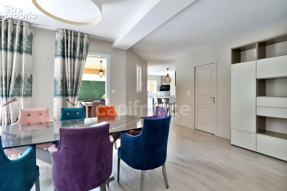 Maison à vendre 6 pièces TASSIN LA DEMI LUNE (69) Bourg - photo 9