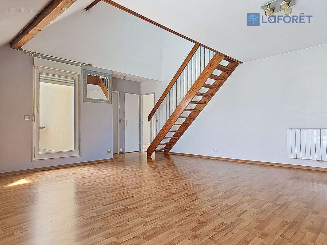 Appartement à ESBLY