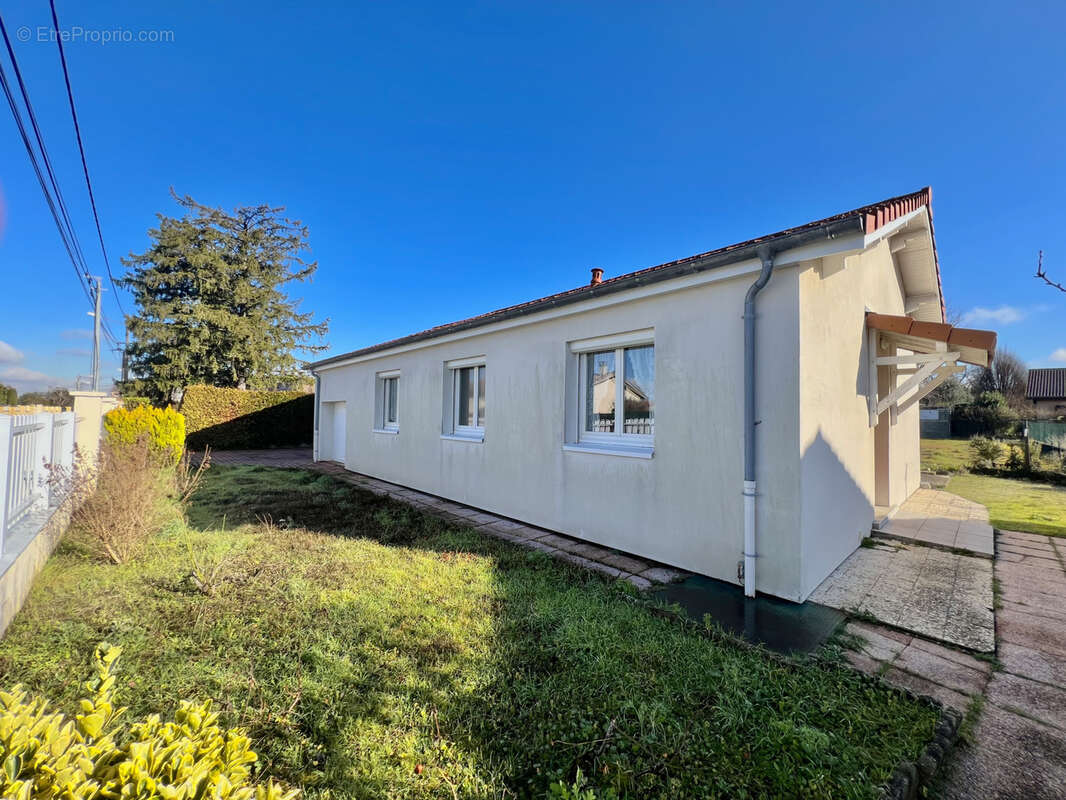 Maison à MIONS