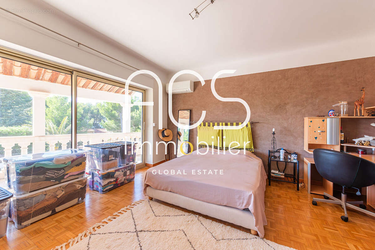 Maison à CARRY-LE-ROUET