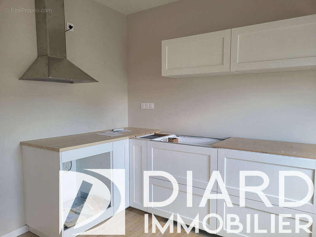 Appartement à DOMAGNE