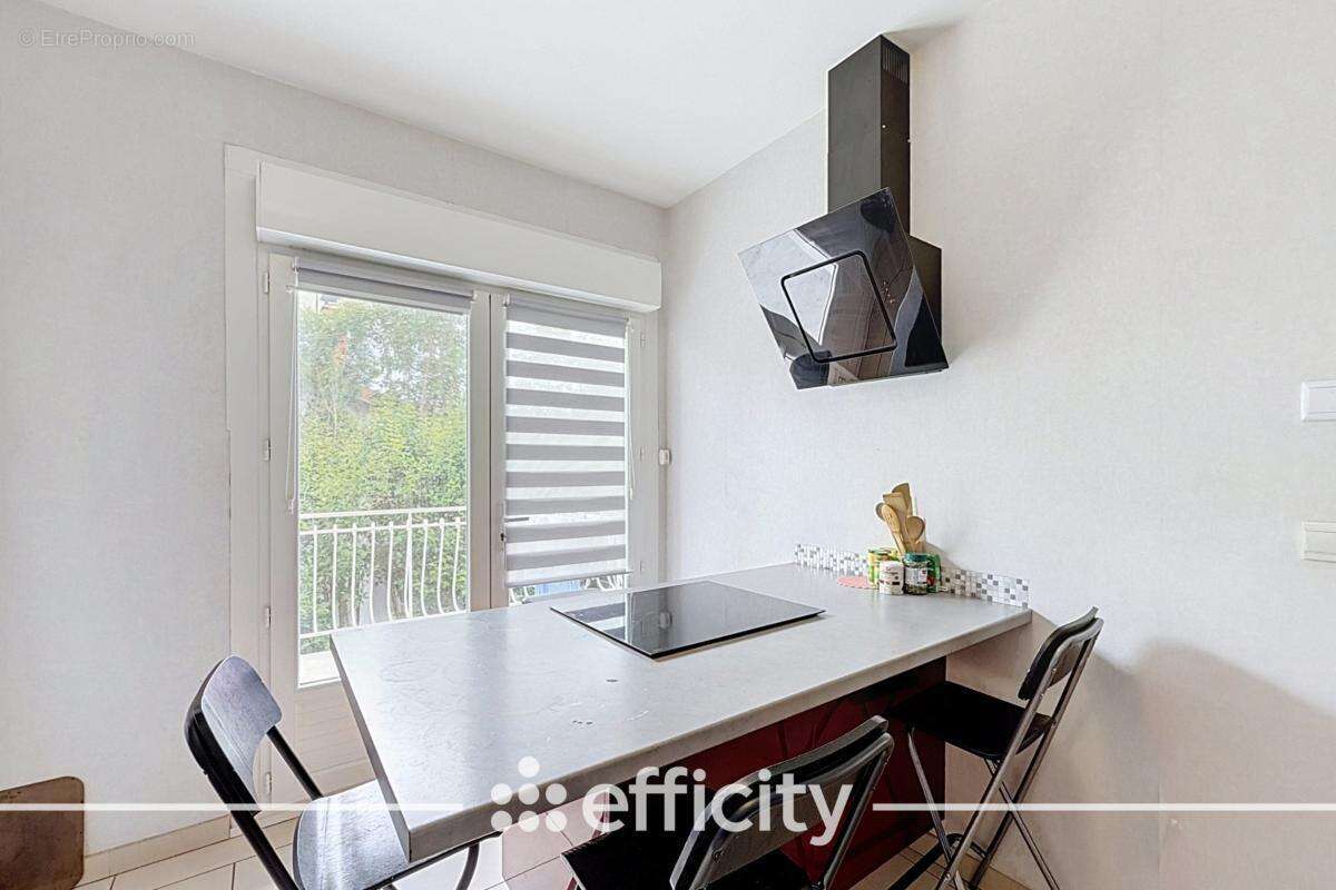 Appartement à LOIRE-SUR-RHONE