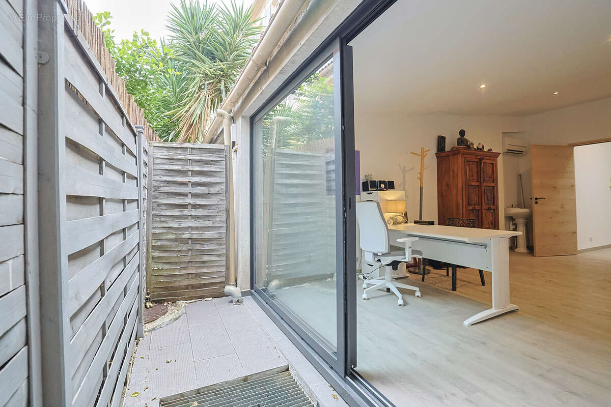 Appartement à HYERES