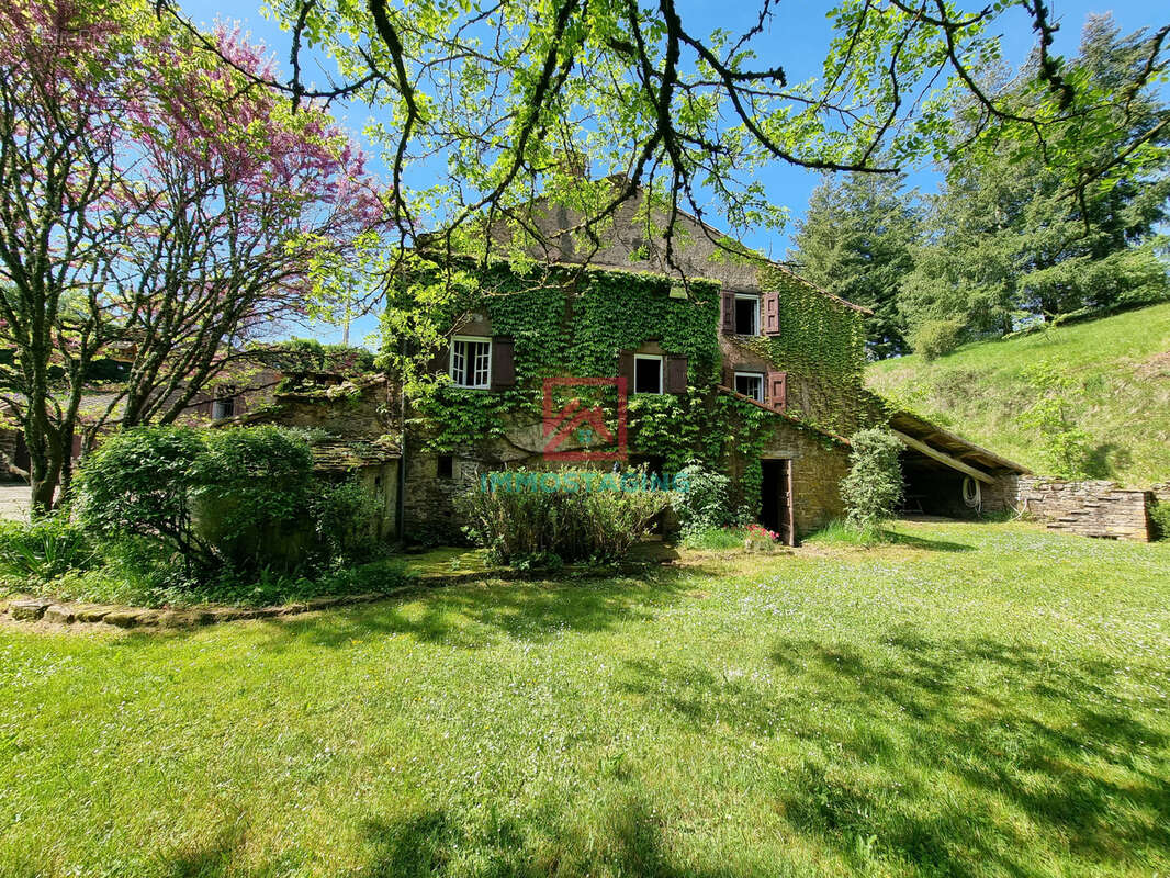 Maison à SAINT-AFFRIQUE