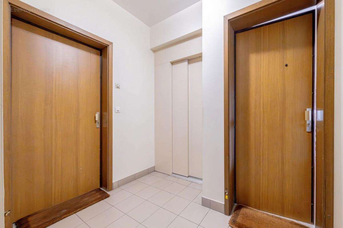 Appartement à LE RAINCY