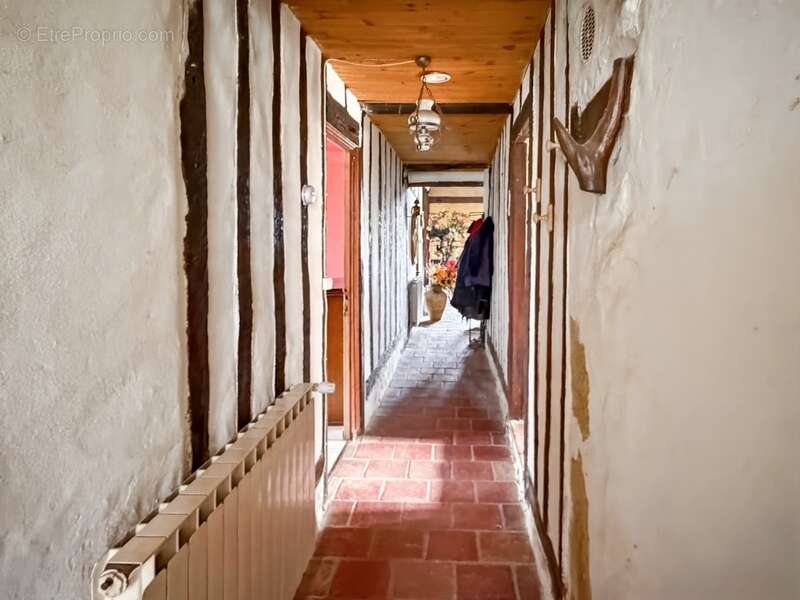 Maison à LE HOUGA