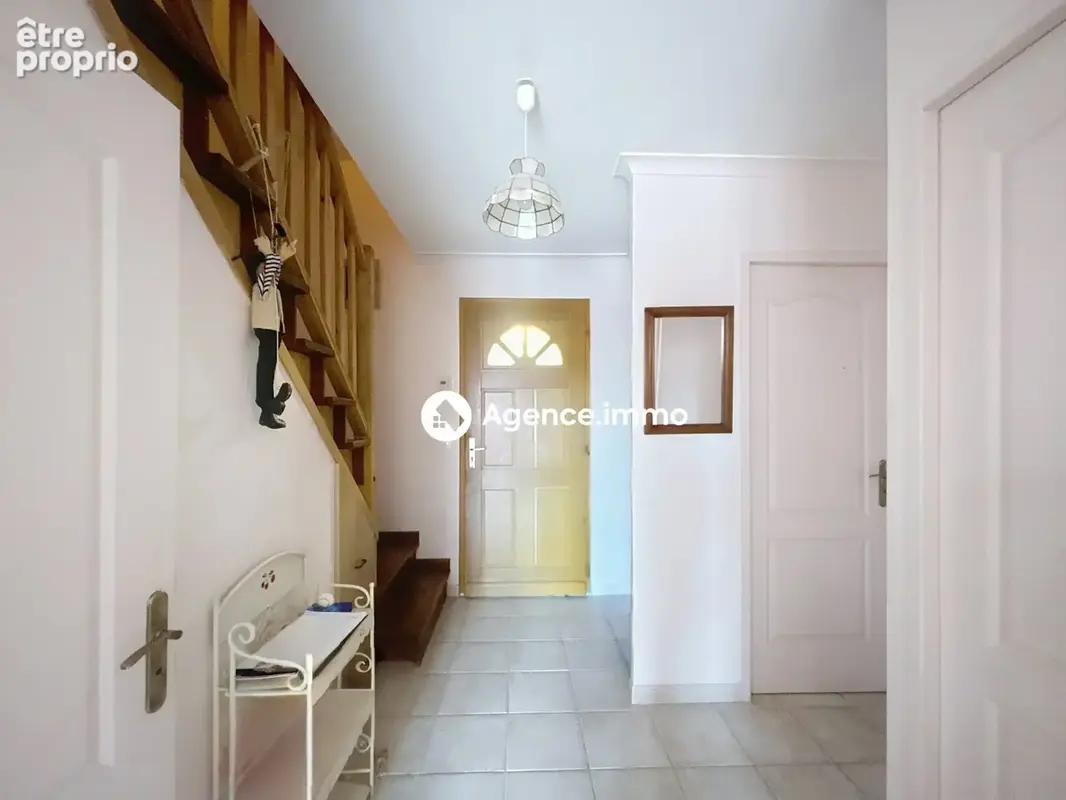 Maison 5 pièces 121 m² à vendre à Besse-Sur-Issole (83890) - photo 4