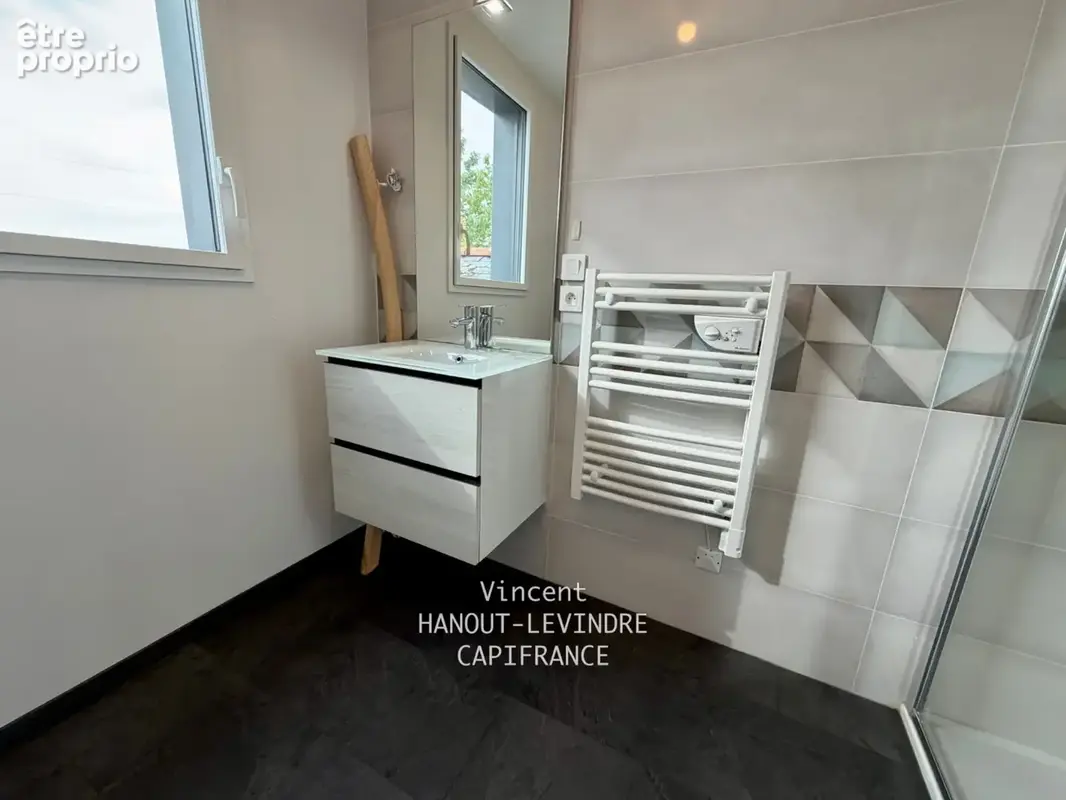 Maison à vendre 6 pièces SAINT BARTHELEMY D'ANJOU (49) - photo 29