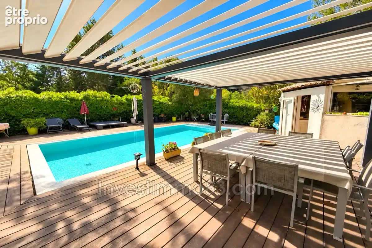 Maison 9 pièces 225 m² à vendre à Pourrieres (83910) - photo 2