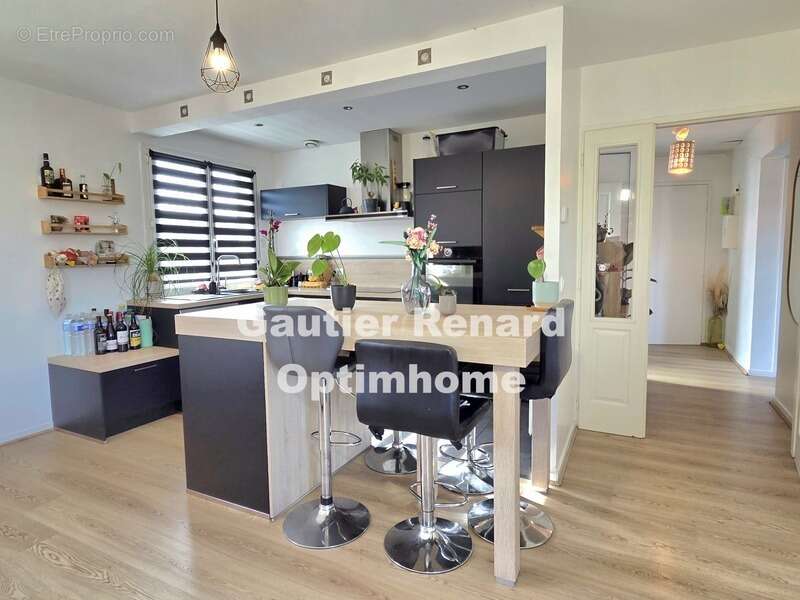 Appartement à MARLY