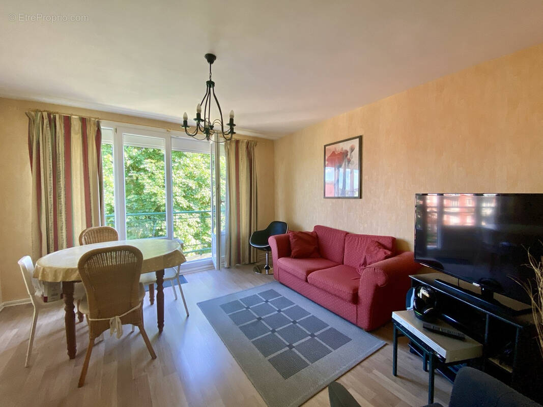 Appartement à ROUSIES