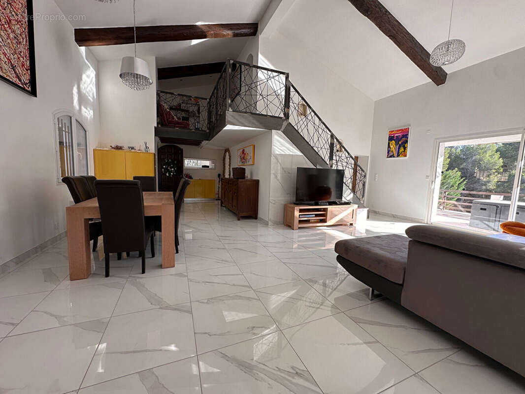 Maison à ESPIRA-DE-L'AGLY