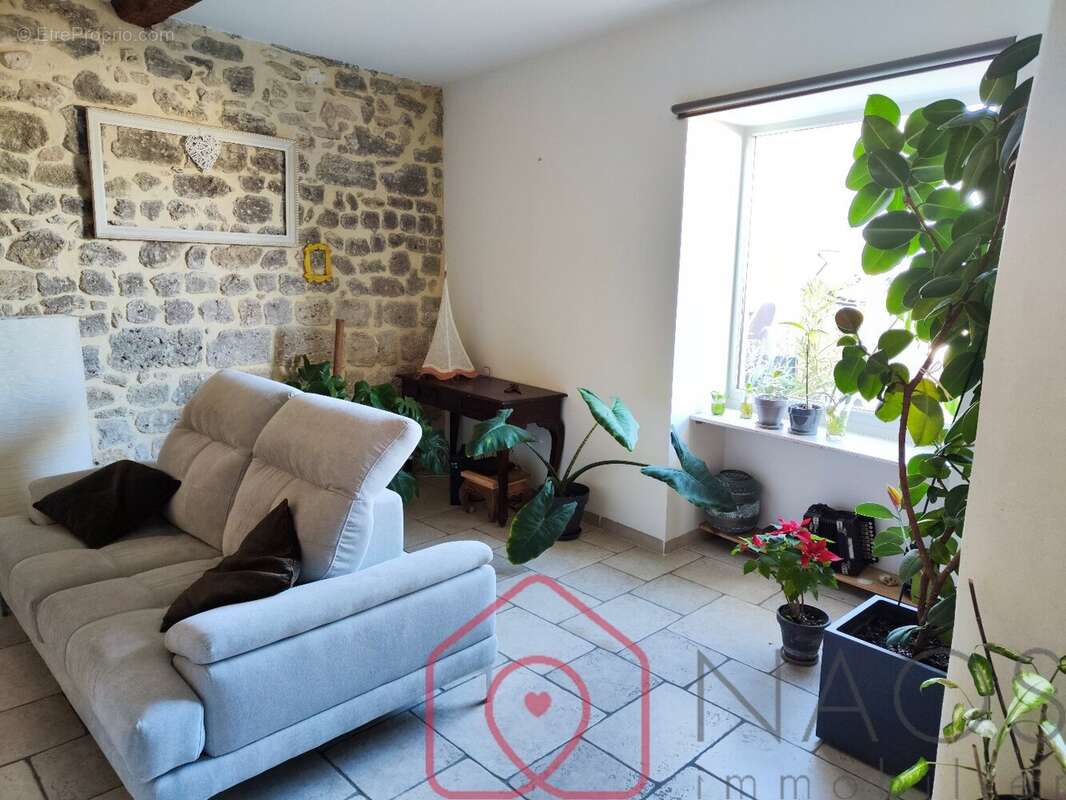 Maison à PUISSERGUIER