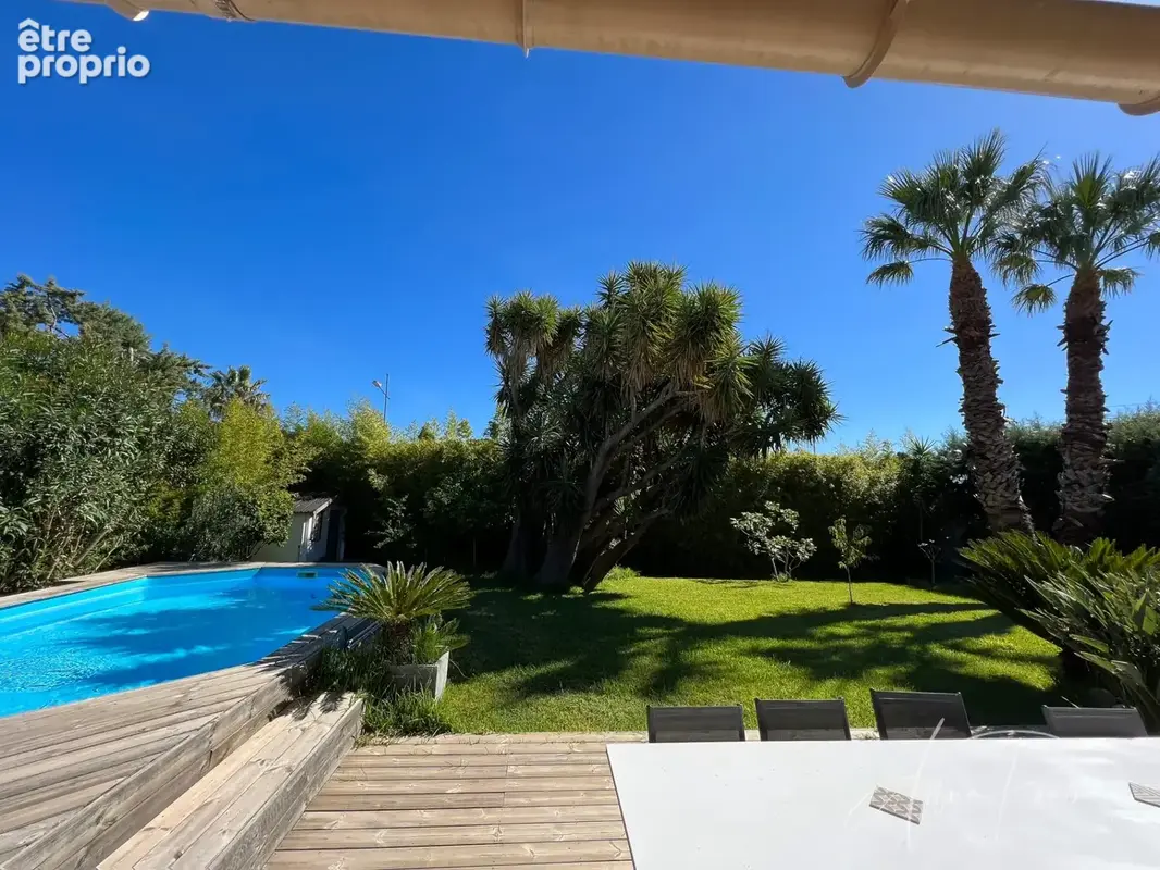 Dpt Var (83), à vendre HYERES Villa sans vis à vis- 1000m² de terrain - 3 chambres  - piscine - jardin - GARAGE - photo 70