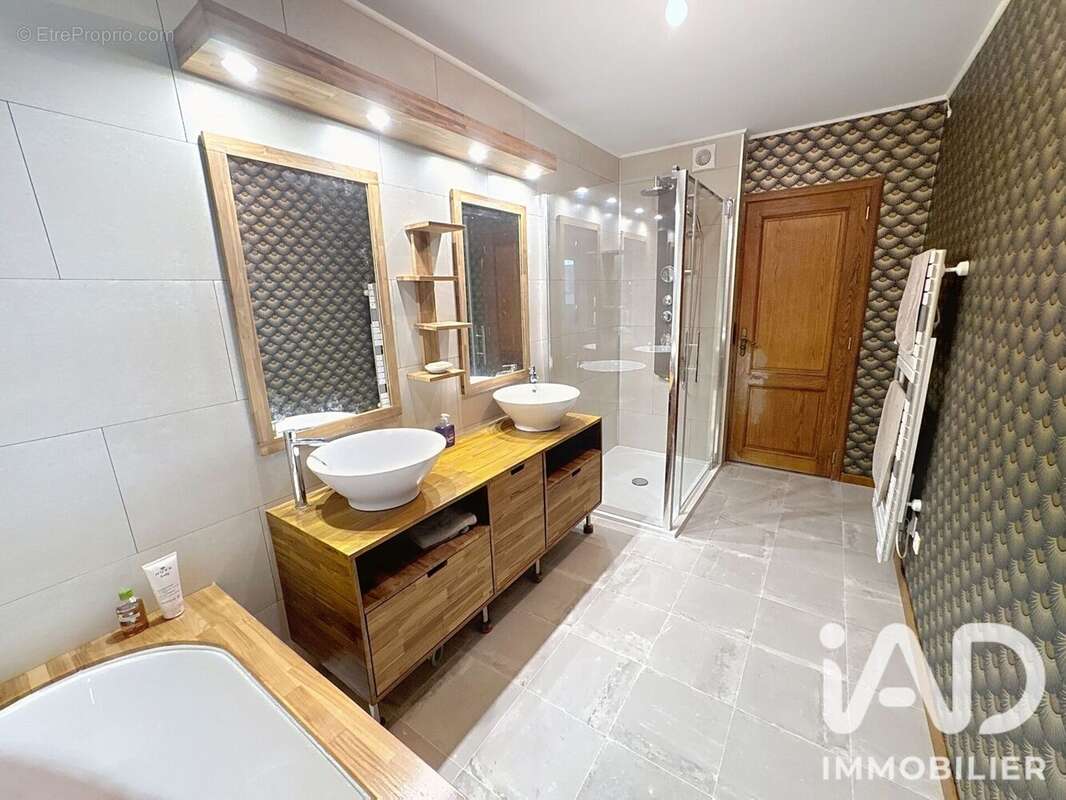 Maison 145 m² à Reims  - photo 5