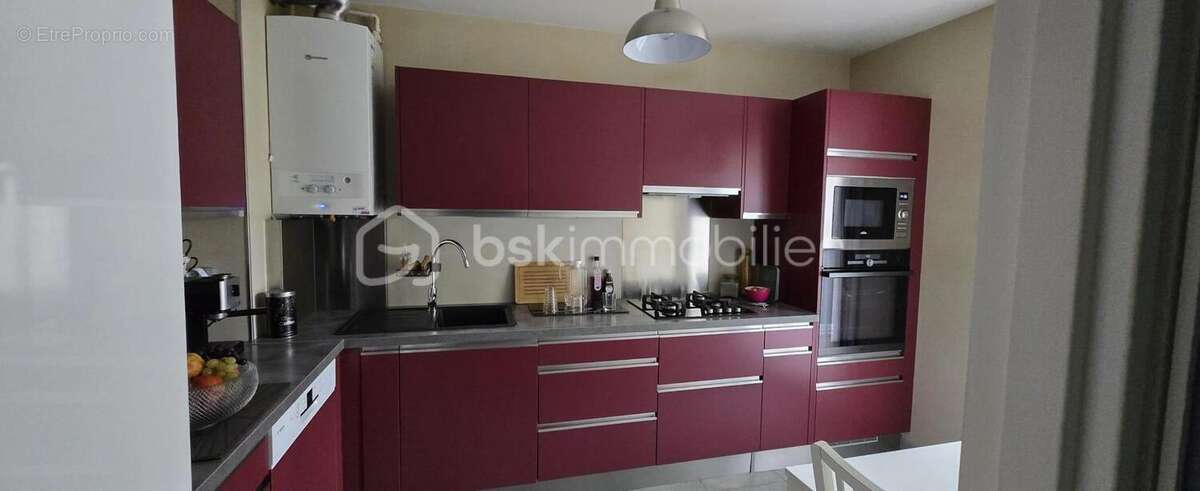 Appartement à PONTAULT-COMBAULT