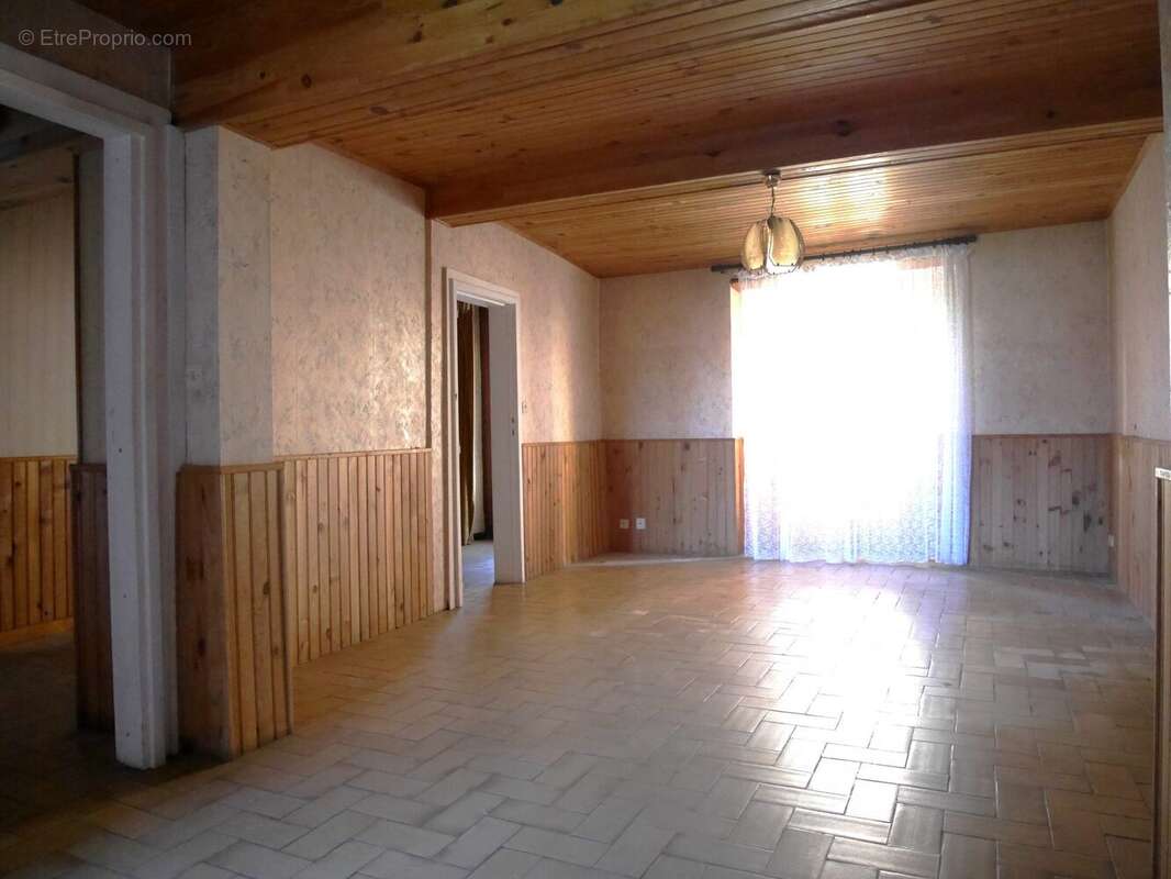 Maison à vendre - Panjas - Pièce bas - Maison à PANJAS