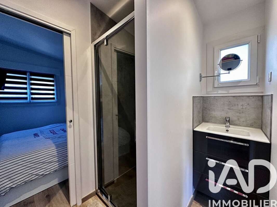 Photo 8 - Terrain à FREJUS