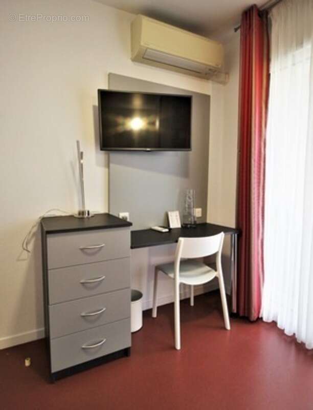 Appartement T2 dans centre ville de dax à côté des cures dans résidence de tourisme classée - photo 9