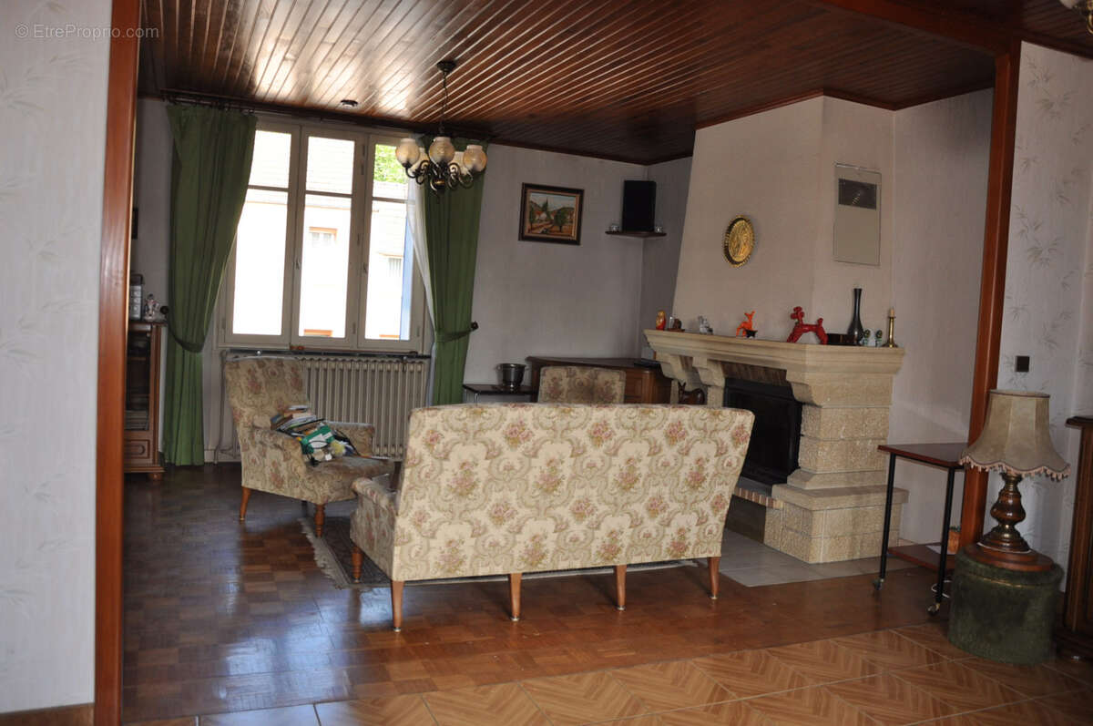 Maison à LAPALISSE