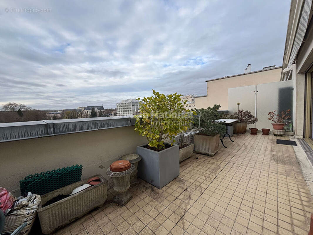 Appartement à VERSAILLES