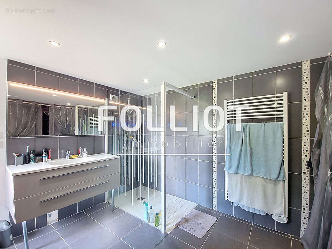 Maison à MARCEY-LES-GREVES