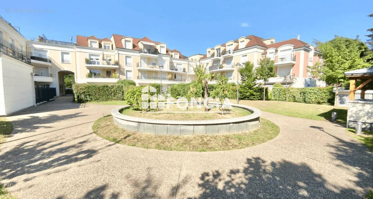 Appartement à PLAISIR