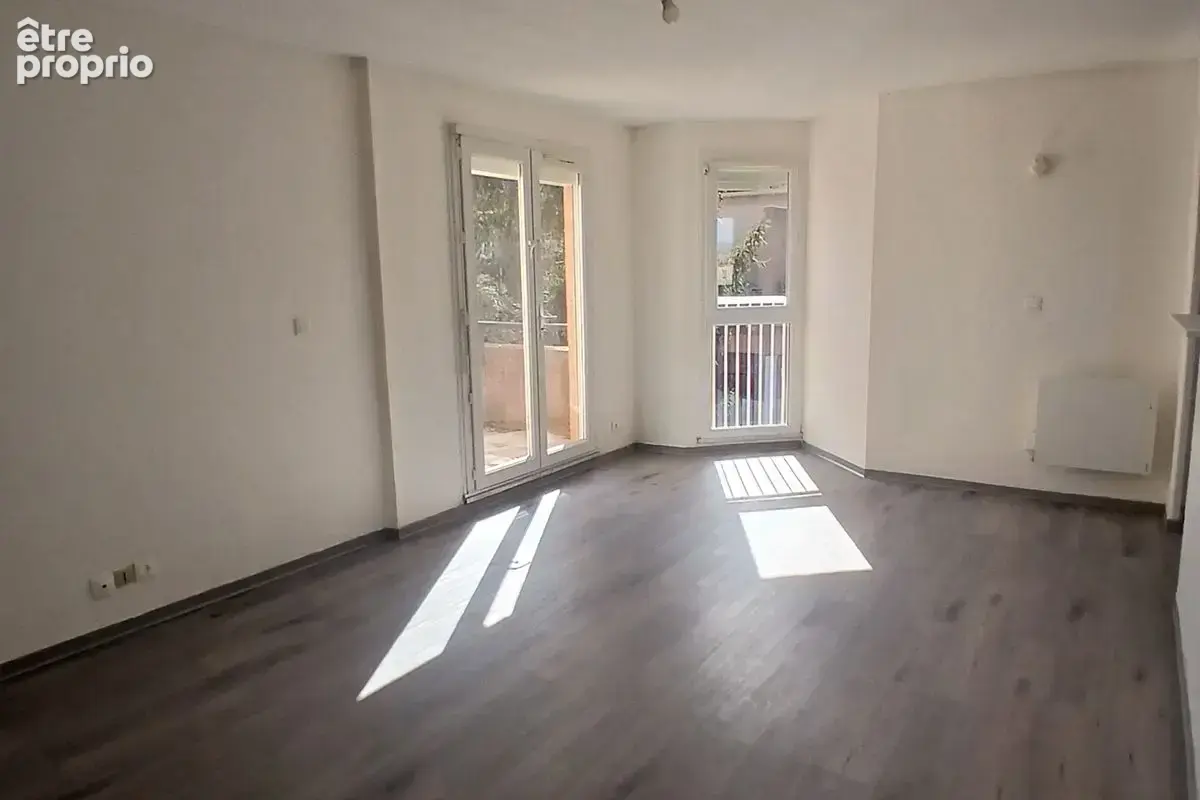 Appartement à AUBAGNE